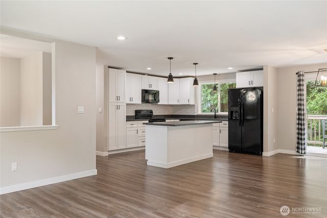 6906 43rd Street Ct NW, Gig Harbor, WA 98335