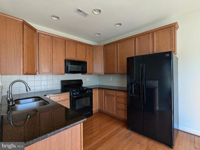 2393 S WHITTMORE ST, Furlong, PA 18925