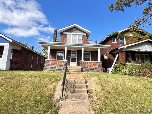 4709 Lewis Place, St Louis, MO 63113