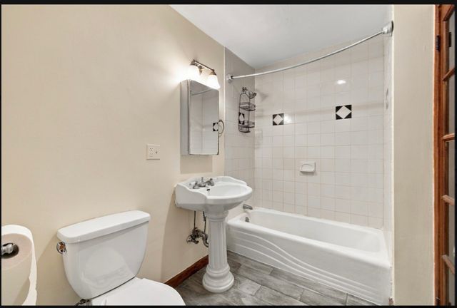 58 Myrtle St 2, Boston, MA 02114