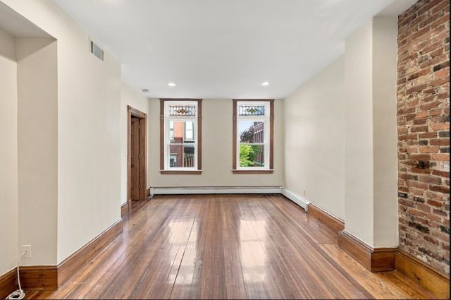 58 Myrtle St 2, Boston, MA 02114