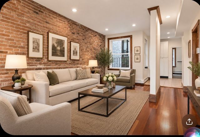 58 Myrtle St 2, Boston, MA 02114