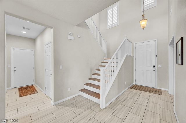 5560 Honey Creek Avenue, Las Vegas, NV 89131