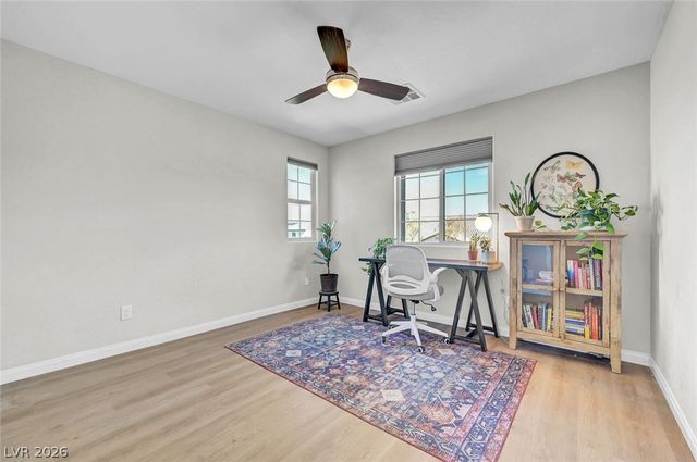 5560 Honey Creek Avenue, Las Vegas, NV 89131