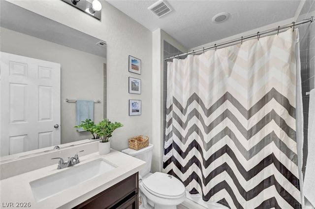 5560 Honey Creek Avenue, Las Vegas, NV 89131