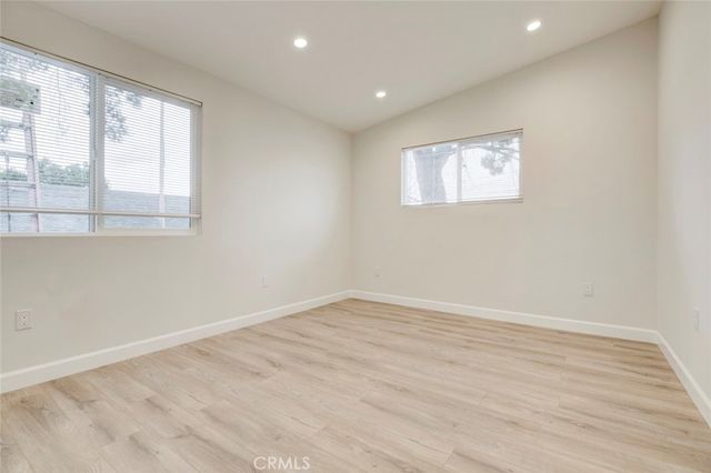 15115 Covello Street 2, Van Nuys, CA 91405