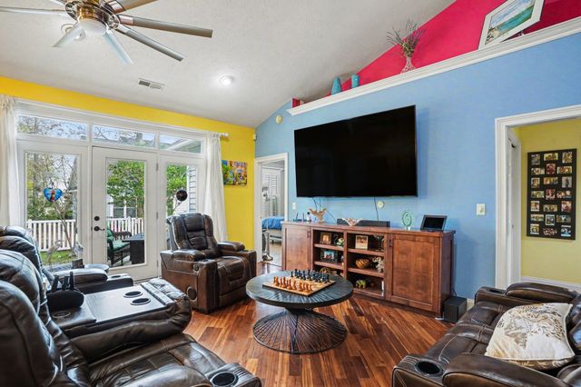 1419 Lighthouse Dr., North Myrtle Beach, SC 29582