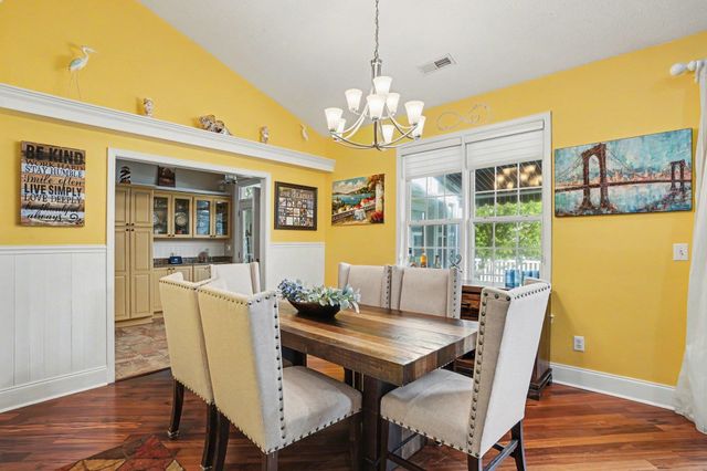 1419 Lighthouse Dr., North Myrtle Beach, SC 29582