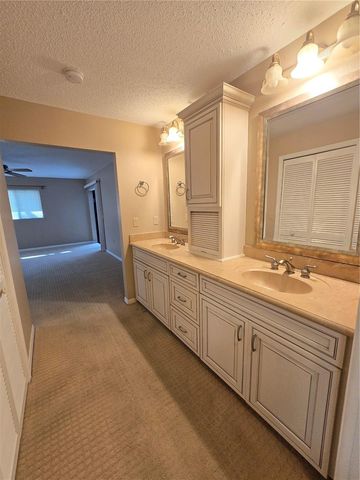 4836 79TH AVENUE PLAZA E, Sarasota, FL 34243