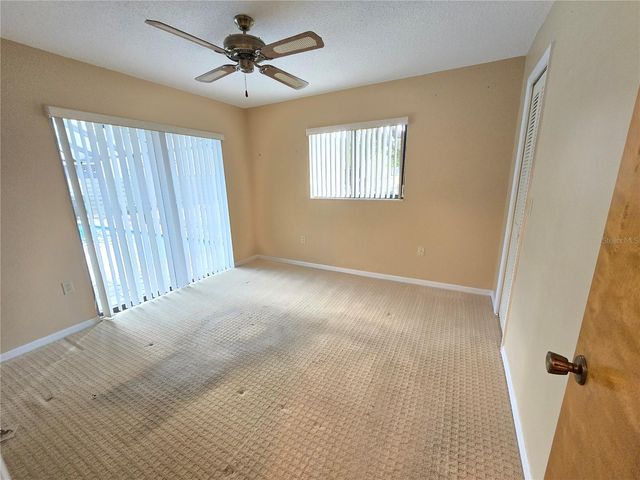 4836 79TH AVENUE PLAZA E, Sarasota, FL 34243