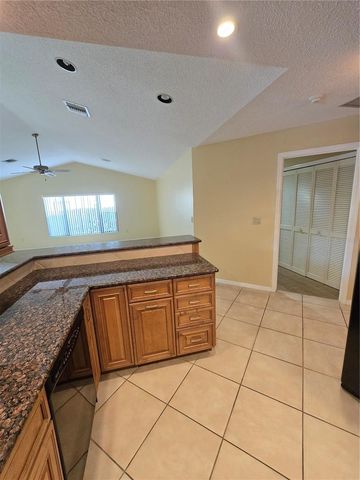 4836 79TH AVENUE PLAZA E, Sarasota, FL 34243