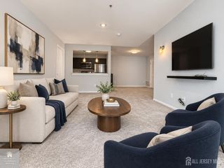 334 Waterford Drive, Edison, NJ 08817