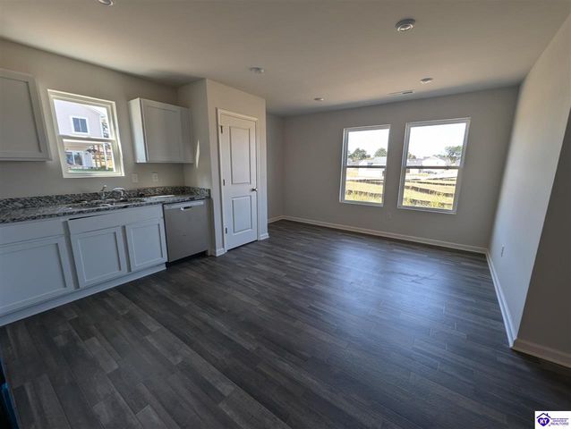 305 High Peak Place, Elizabethtown, KY 42701