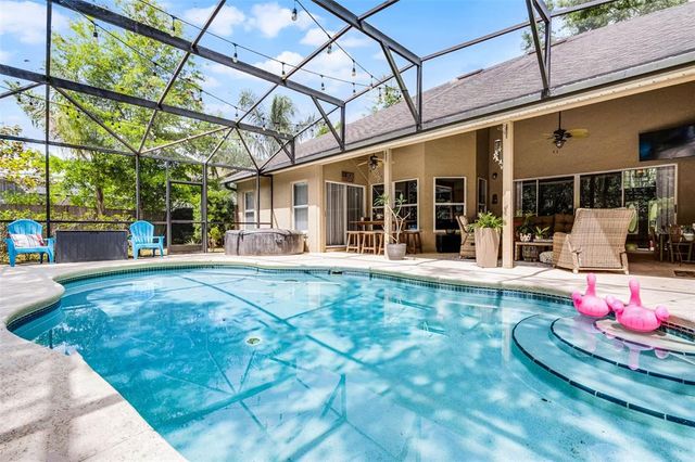 889 KENSINGTON GARDENS COURT, Oviedo, FL 32765