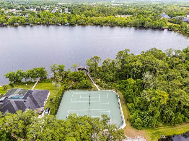 889 KENSINGTON GARDENS COURT, Oviedo, FL 32765