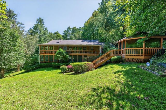 200 Bahn Innsbruck, Helen, GA 30545