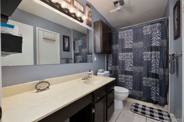 6283 Valley Bay, San Antonio, TX 78250