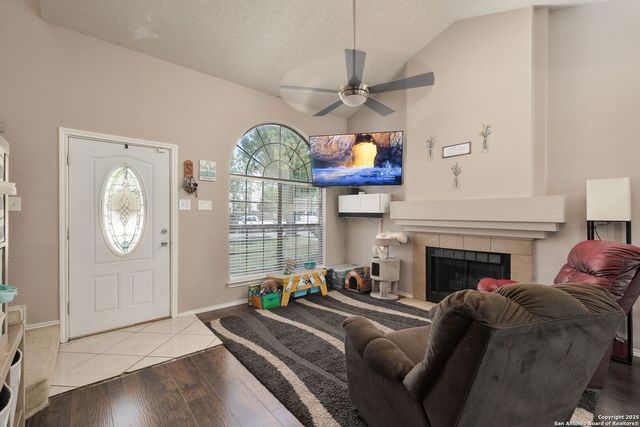 6283 Valley Bay, San Antonio, TX 78250