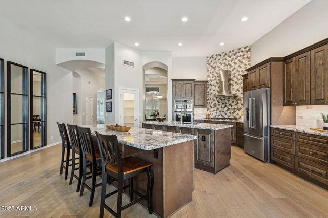 5550 E FRIESS Drive, Scottsdale, AZ 85254