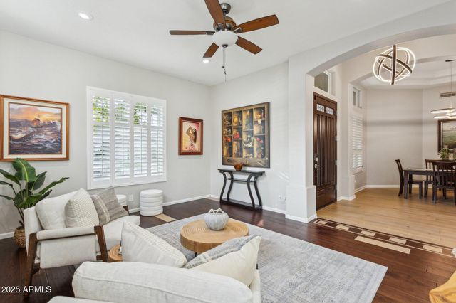 5550 E FRIESS Drive, Scottsdale, AZ 85254