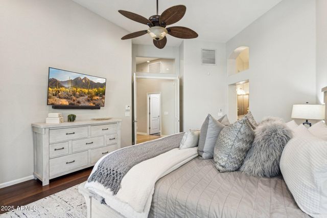 5550 E FRIESS Drive, Scottsdale, AZ 85254