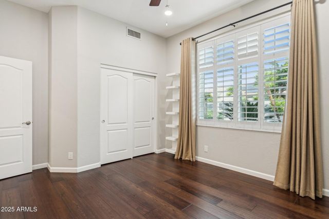 5550 E FRIESS Drive, Scottsdale, AZ 85254