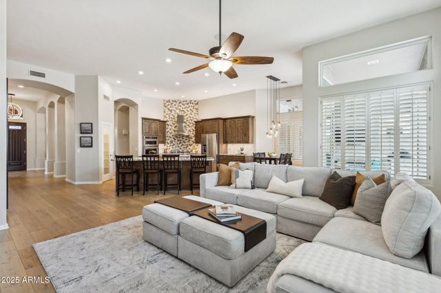 5550 E FRIESS Drive, Scottsdale, AZ 85254