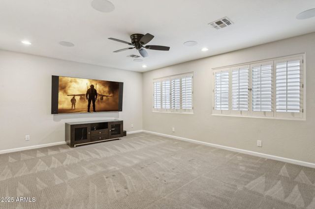 5550 E FRIESS Drive, Scottsdale, AZ 85254