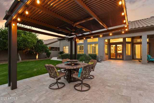 5550 E FRIESS Drive, Scottsdale, AZ 85254