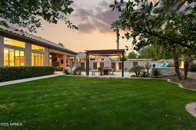 5550 E FRIESS Drive, Scottsdale, AZ 85254