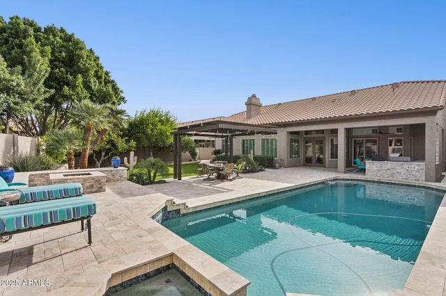 5550 E FRIESS Drive, Scottsdale, AZ 85254