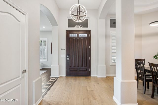 5550 E FRIESS Drive, Scottsdale, AZ 85254