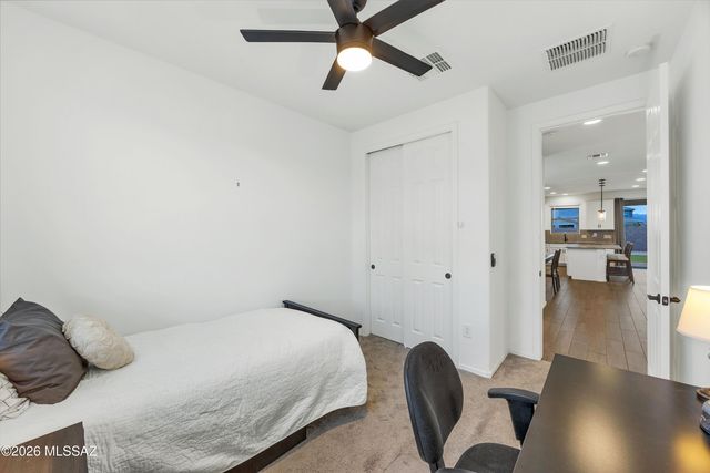 12077 E Bohlman Drive, Vail, AZ 85641