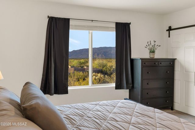 12077 E Bohlman Drive, Vail, AZ 85641