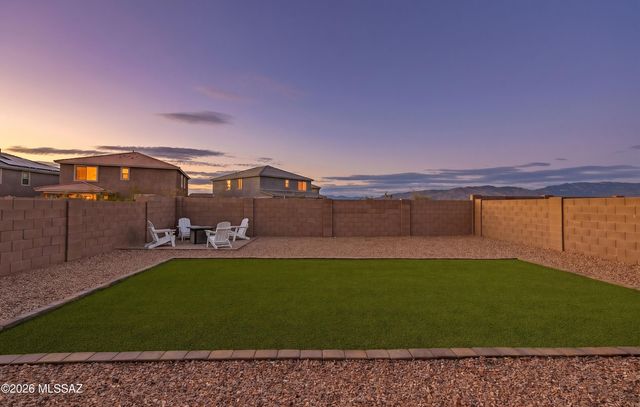 12077 E Bohlman Drive, Vail, AZ 85641