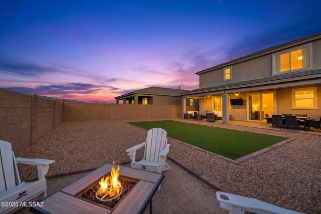 12077 E Bohlman Drive, Vail, AZ 85641