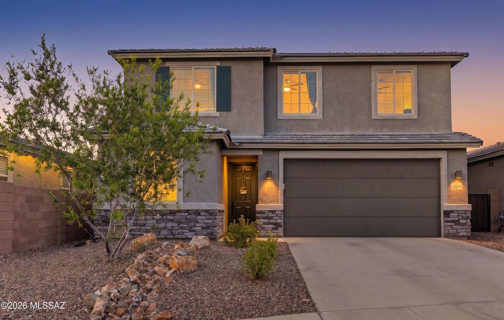 12077 E Bohlman Drive, Vail, AZ 85641