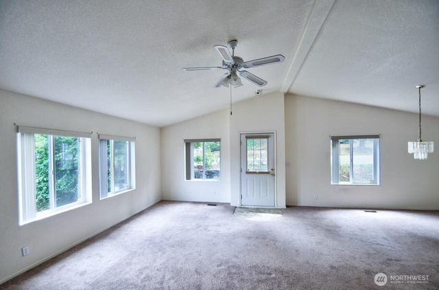 71 SE Lupine Court, Shelton, WA 98584