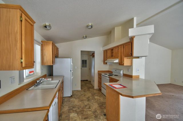 71 SE Lupine Court, Shelton, WA 98584