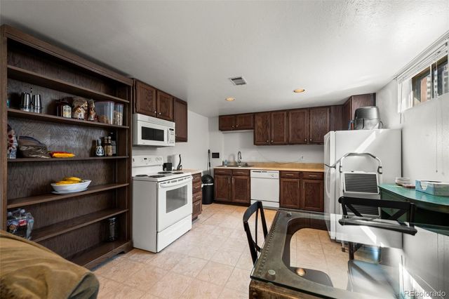 7366 W 75th Avenue, Arvada, CO 80003