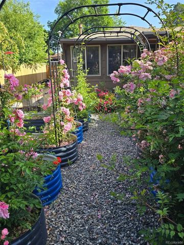 7366 W 75th Avenue, Arvada, CO 80003