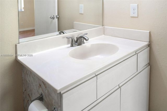 4035 W Mcnab Rd F311, Pompano Beach, FL 33069