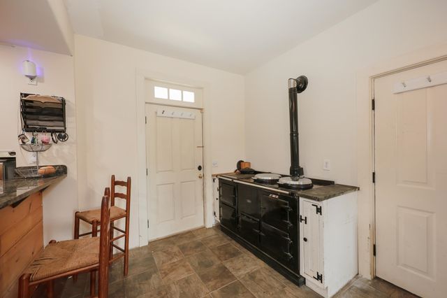 24 Franklin Road, Salisbury, NH 03268