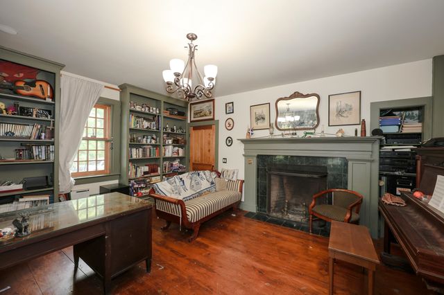 24 Franklin Road, Salisbury, NH 03268