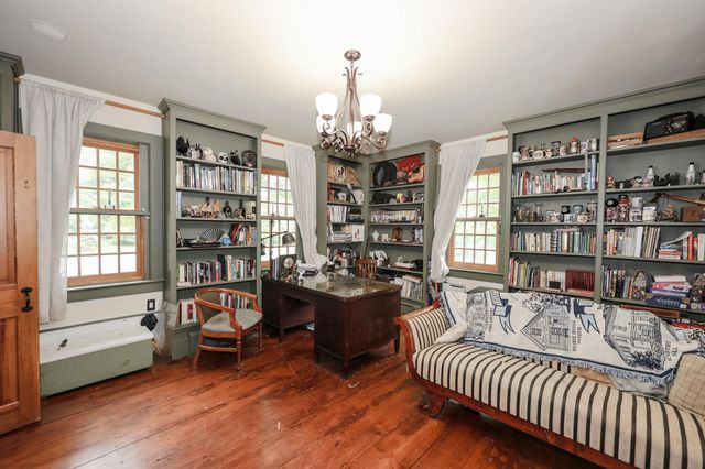 24 Franklin Road, Salisbury, NH 03268