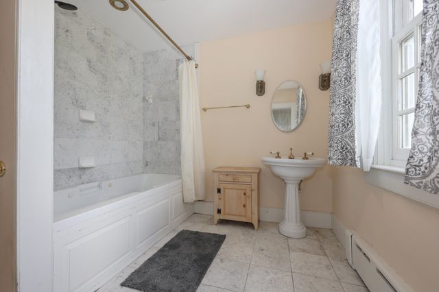 24 Franklin Road, Salisbury, NH 03268