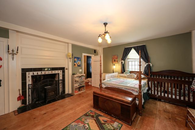24 Franklin Road, Salisbury, NH 03268