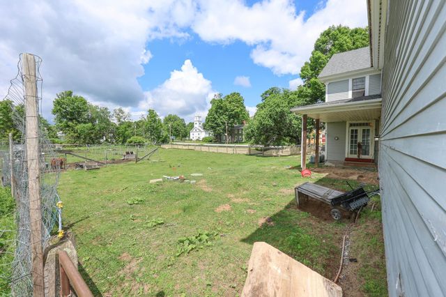 24 Franklin Road, Salisbury, NH 03268