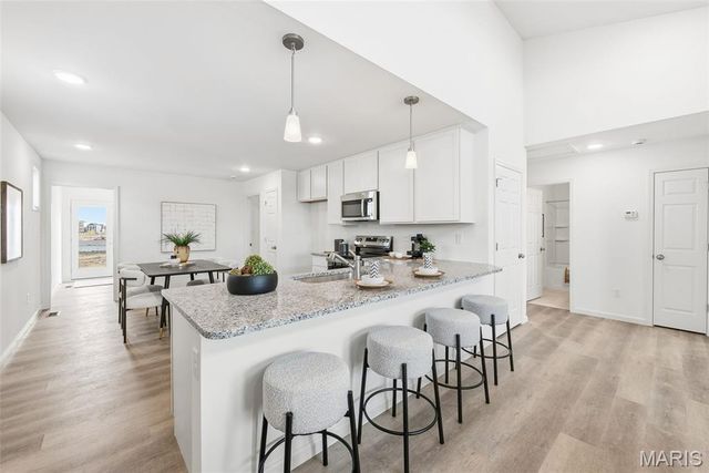 9043 Wilkie Station Street, St Charles, MO 63301