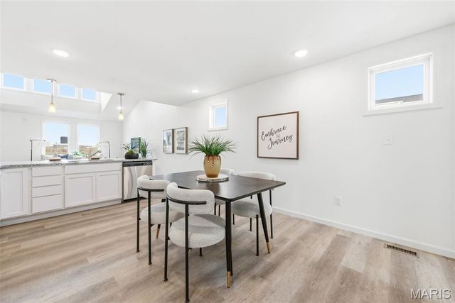 9043 Wilkie Station Street, St Charles, MO 63301